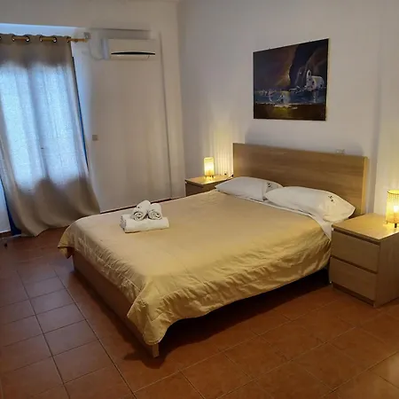 Sigal * Akrotiri (Santorini)
